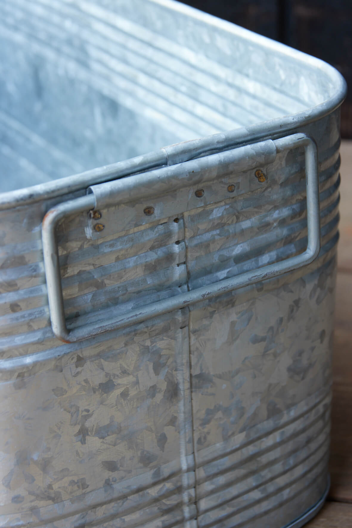 Galvanised Trough Planter with Handles - handle