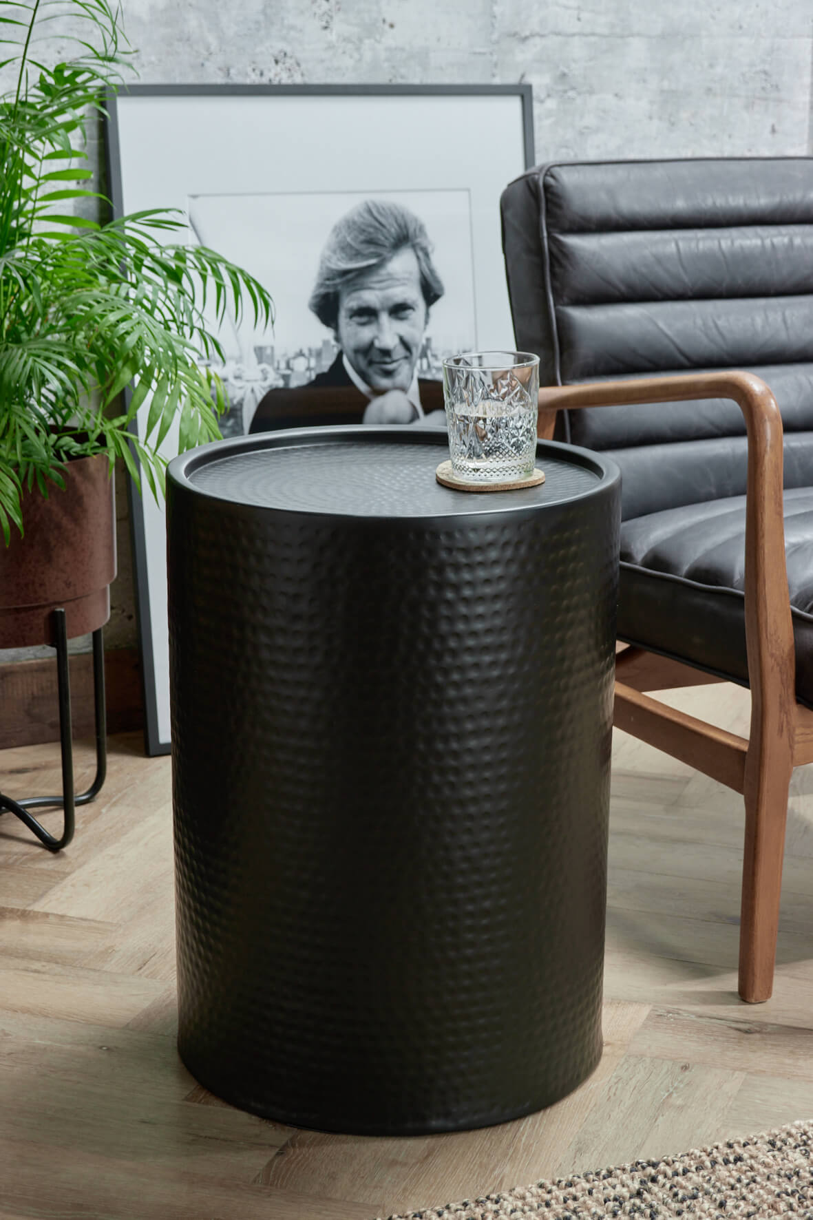 Hammered Side Table - Matt Black