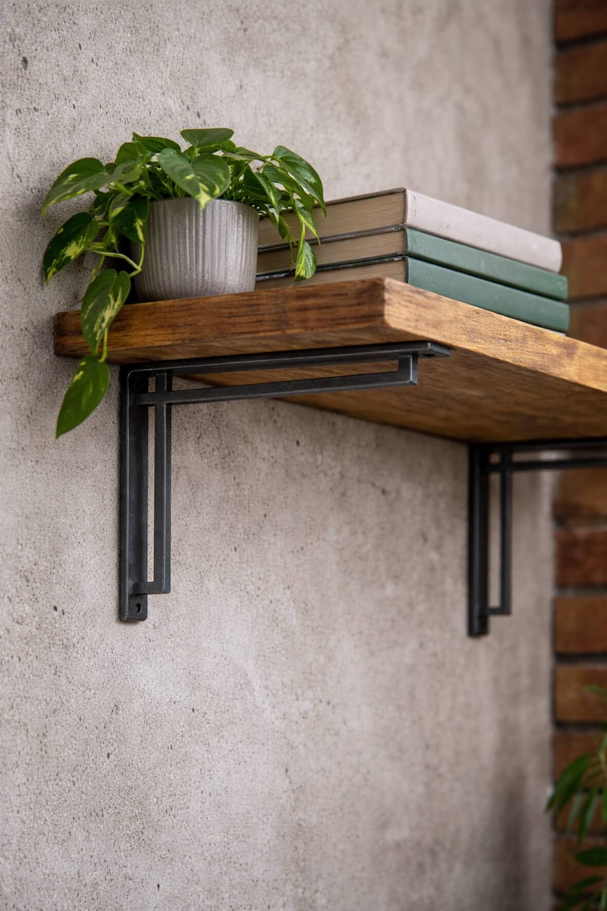 Industrial Deco Large Shelf Brackets - Pair